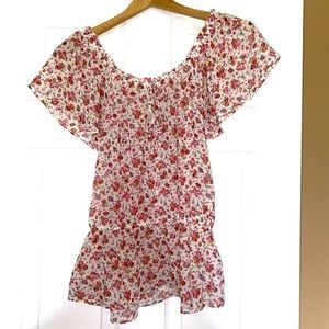 Forever 21 women’s floral blouse (peplum style)